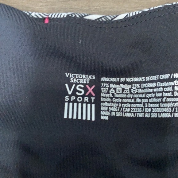 Victoria’s Secret Sport Knockout Crop Leggings M Domino Effect Timeless Classic - Picture 4 of 8